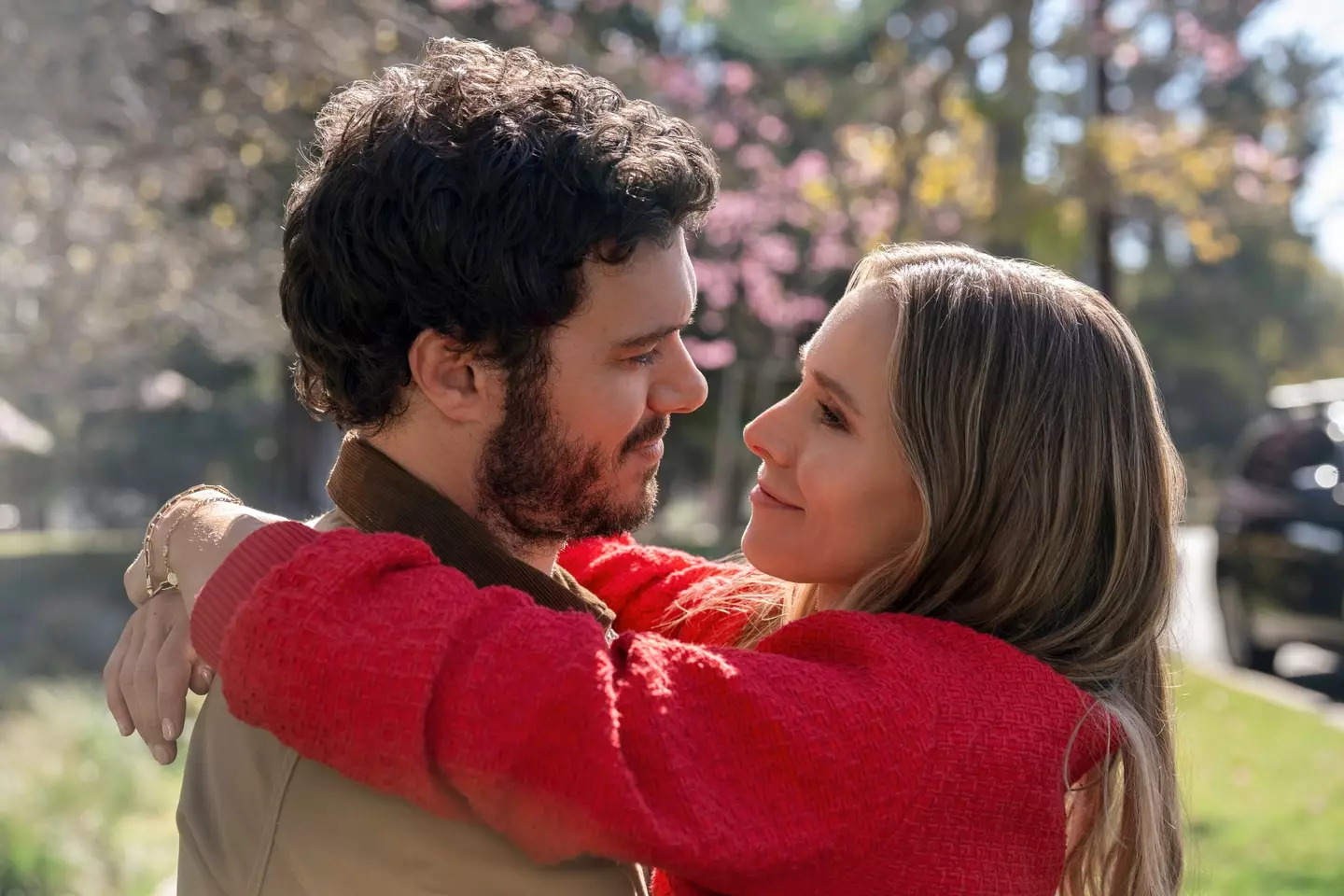Critics praised Bell and Brody's 'irresistible chemistry' (Netflix)