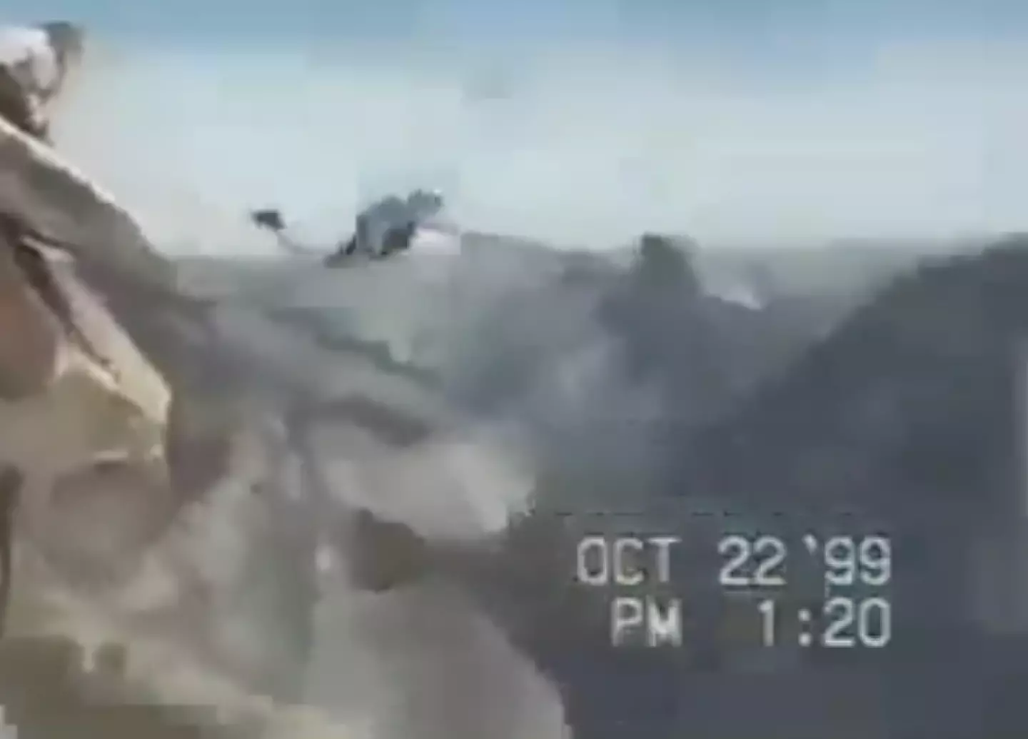 Davis died after her parachute didn't deploy. (Twitter/@Morbidful)