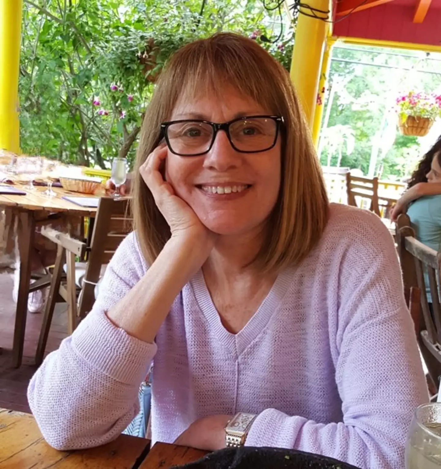 Lisa died moments after being attacked by the hippo (Dignitymemorial.com)