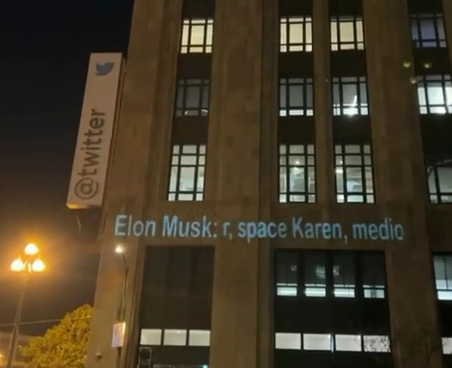 Musk was branded a 'space Karen' by the messages.