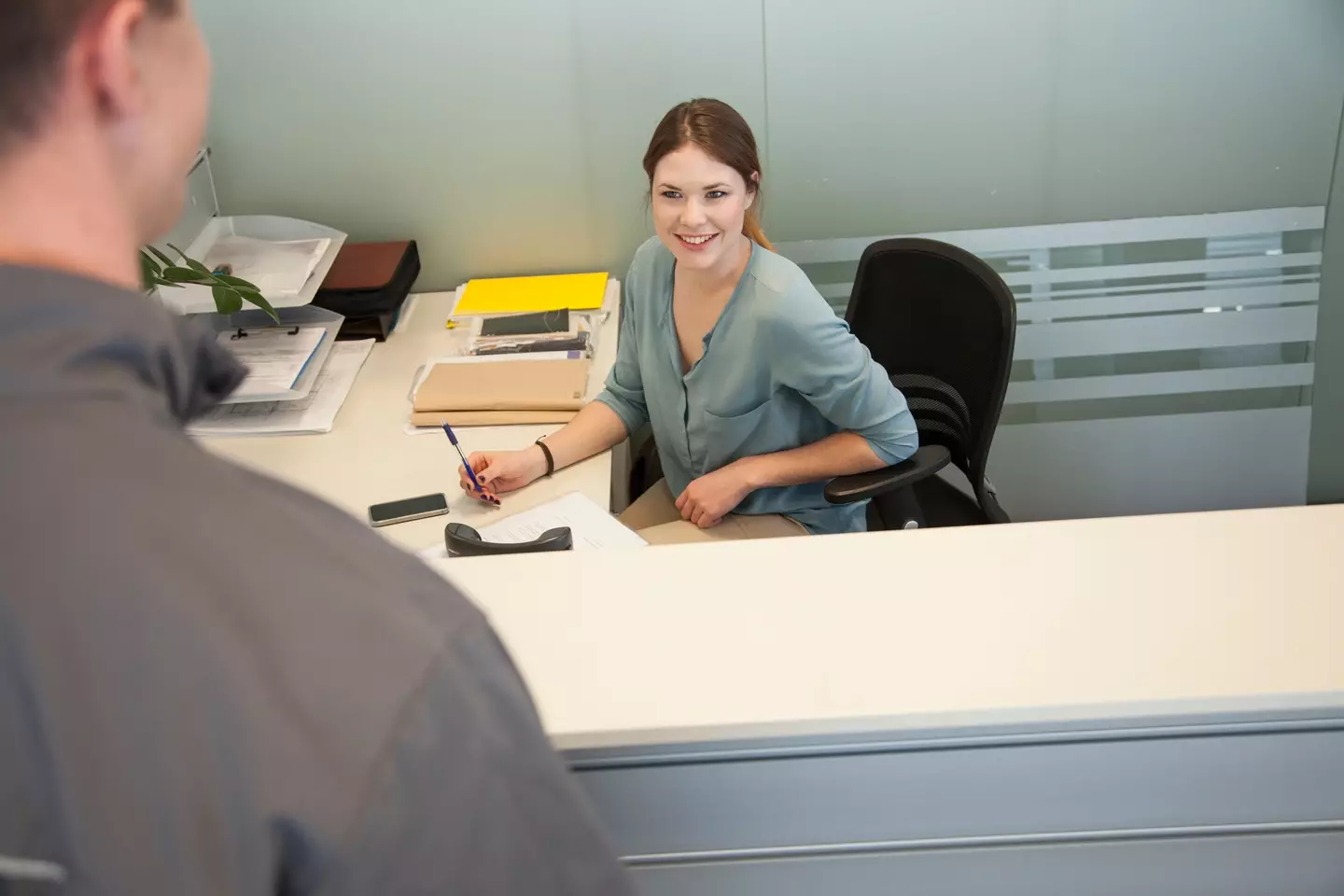 A Reddit user has explained why their boss turned down a candidate before the formal interview started. (Getty stock photo)