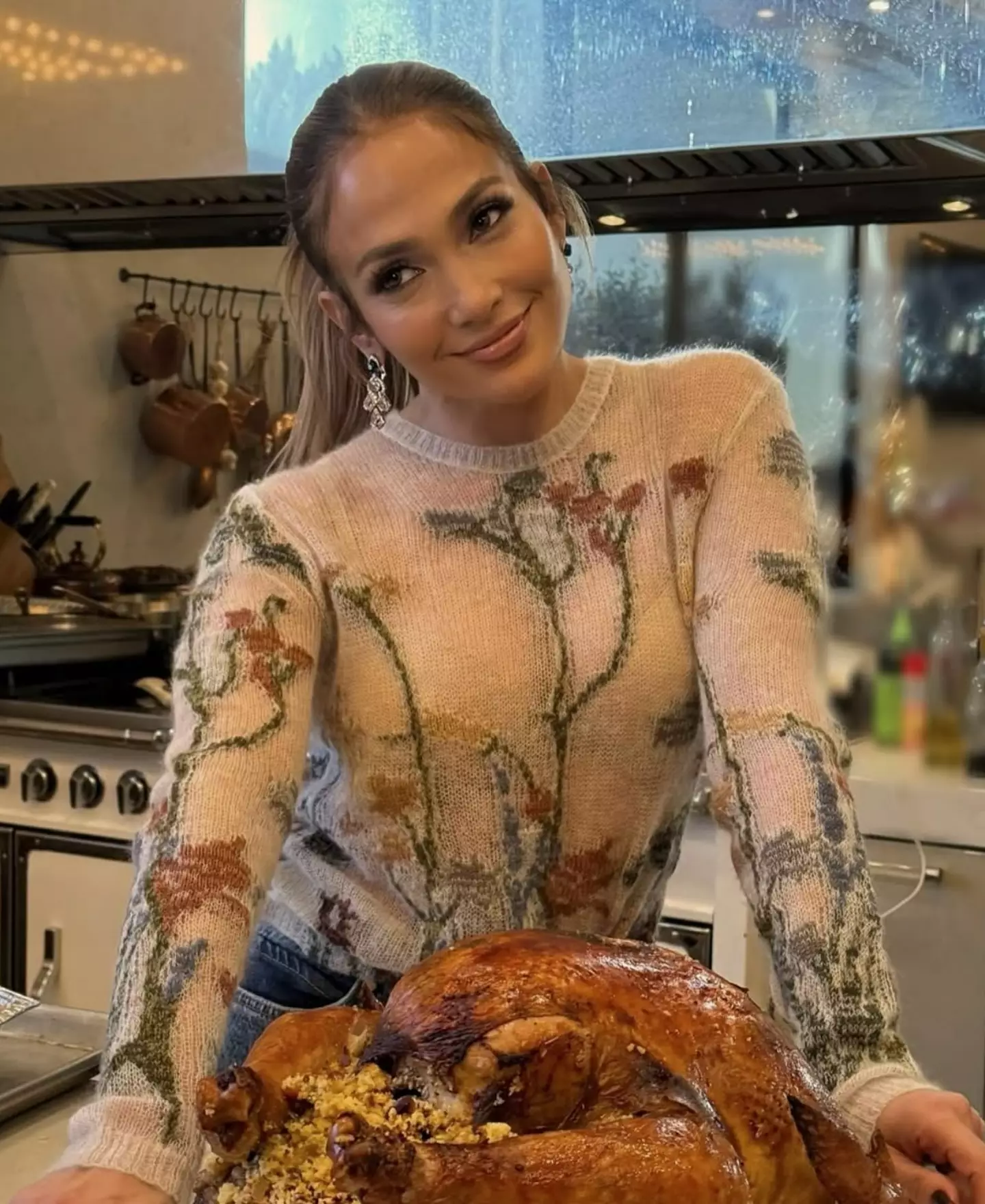 Fans were horrified by the interviewer's comment (Instagram/jlo)