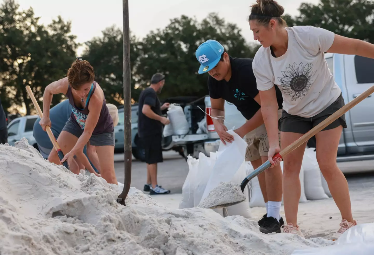 Floridans preparing for the storm (Joe Raedle/Getty Images)