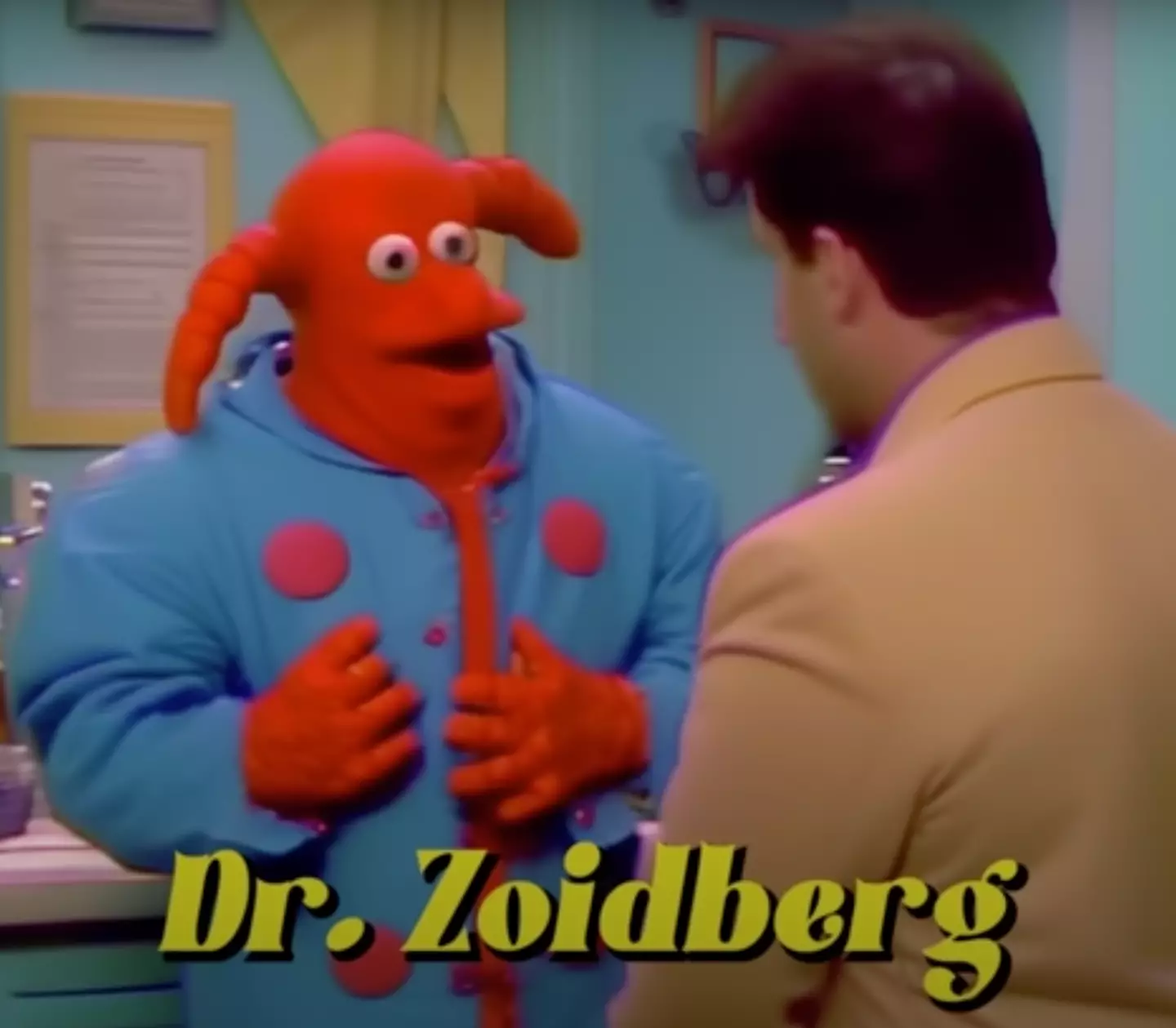 Even Dr Zoidberg makes an appearance during the opening sequence.