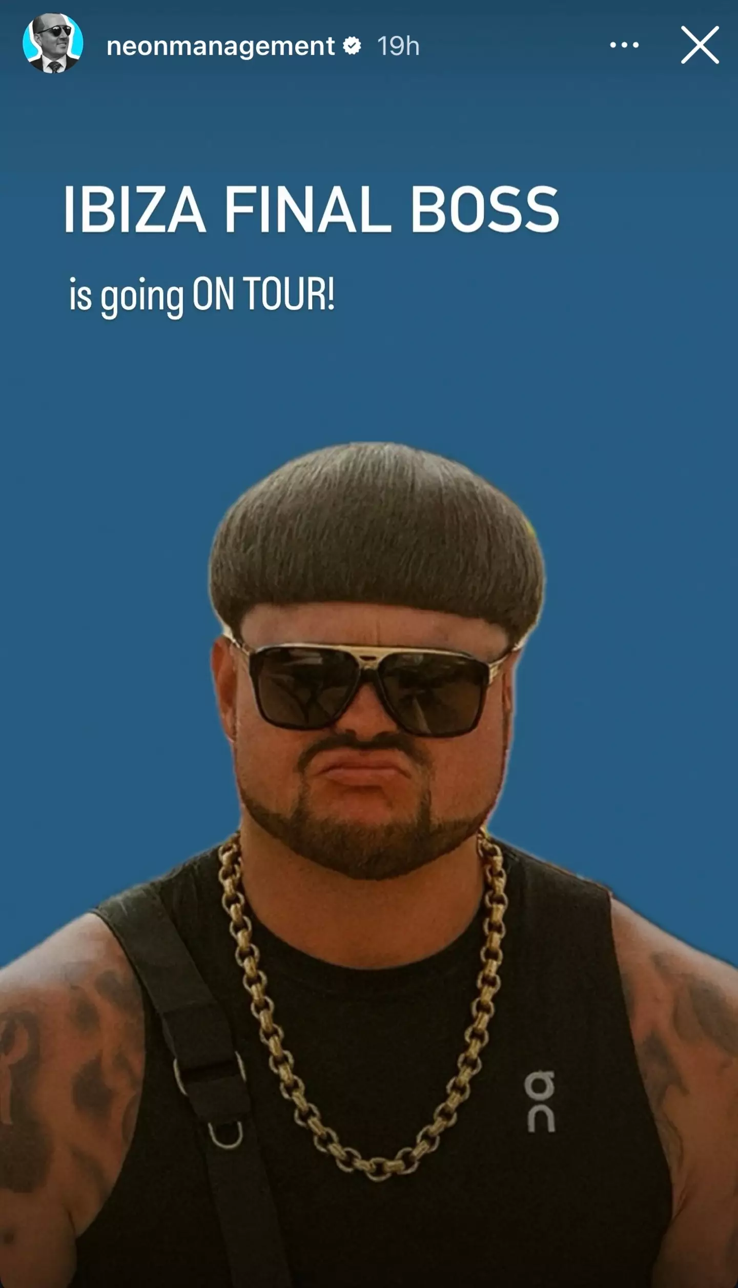 He's even bagged himself management (instagram/neonmanagement)