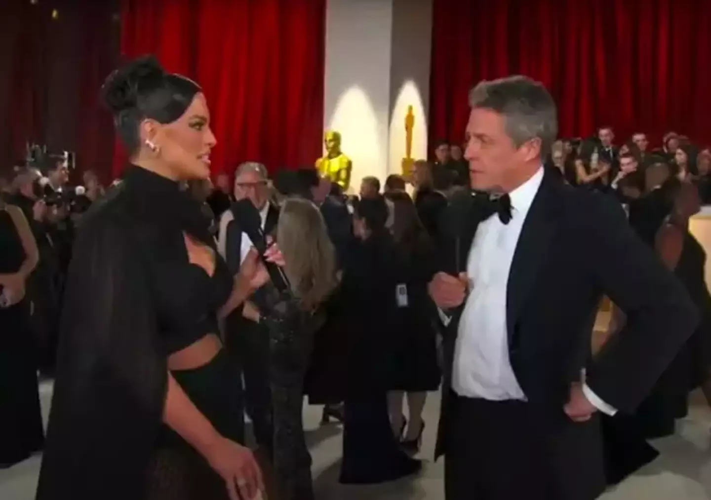 The model - who was presenting on the champagne carpet at this year's 95th Academy Awards - got some airtime with the Love Actually star.