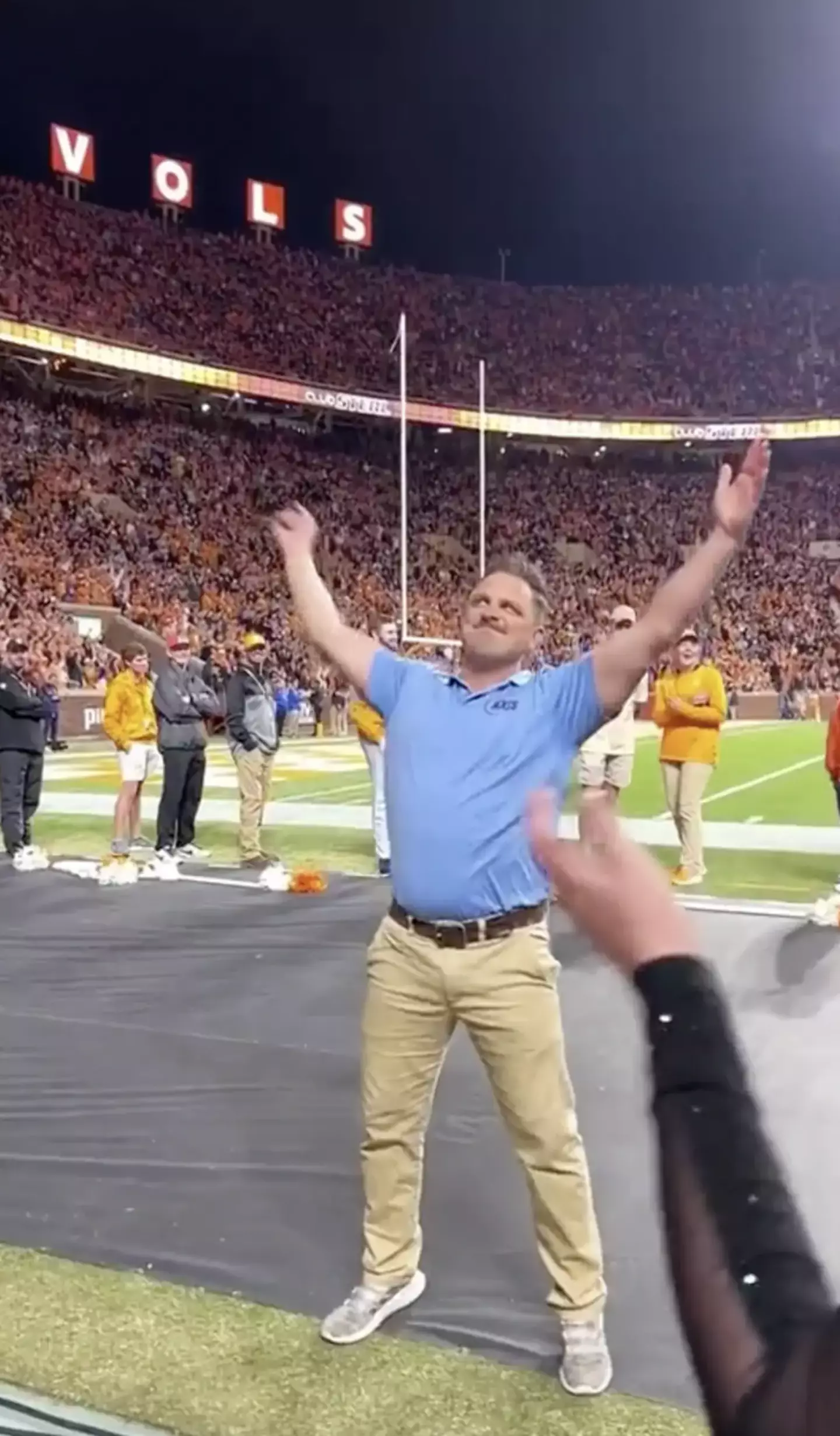 The moment occurred during a game between the Tennessee side and the University of Kentucky.