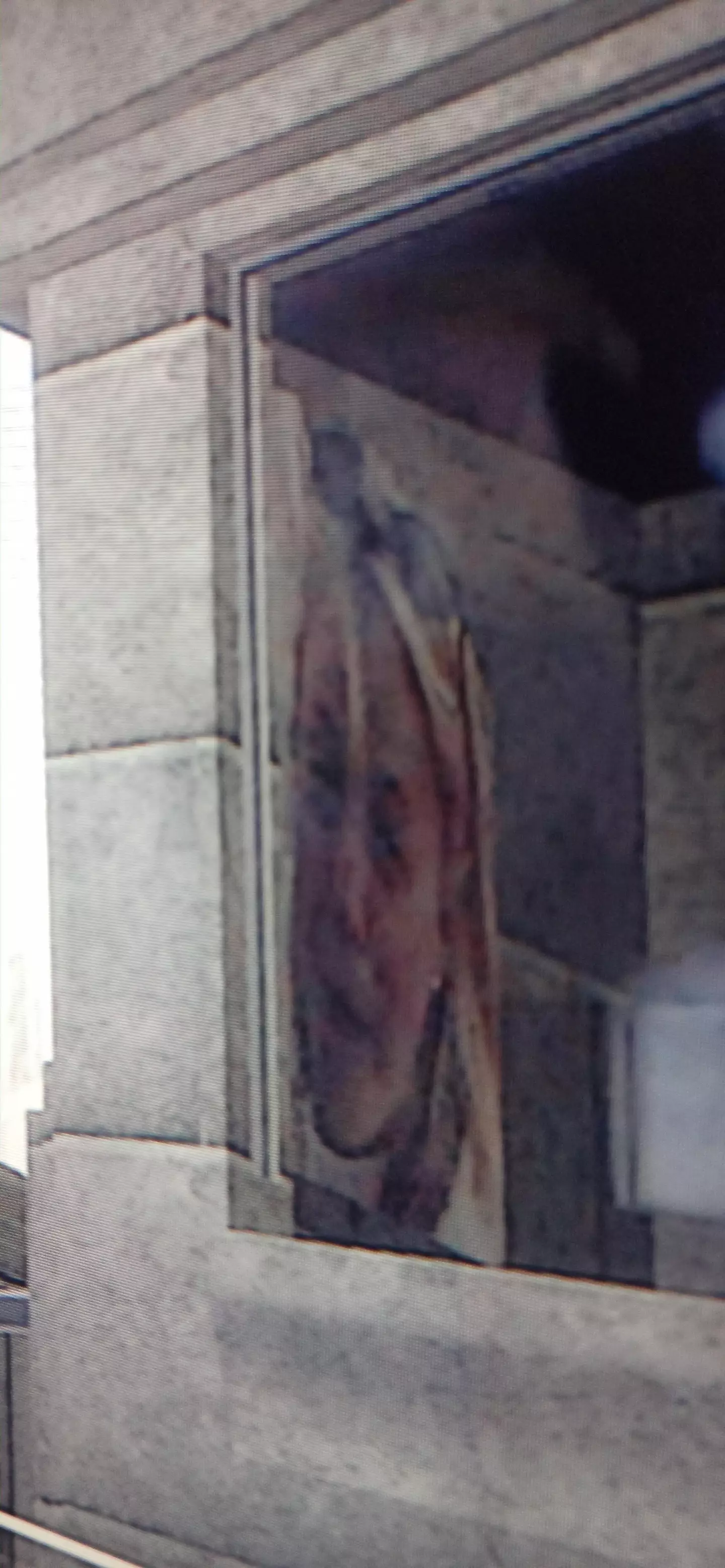 The woman's face appears in the first Shrek (DreamWorksPictures)