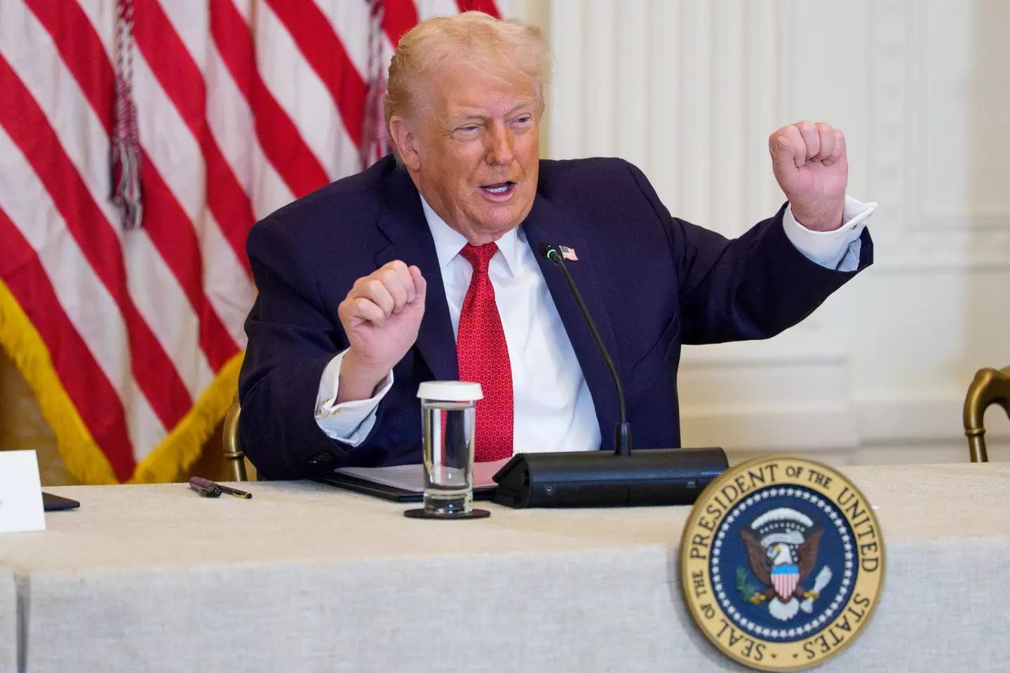 The email drew attention to the upcoming midterms (Aaron Schwartz/Bloomberg via Getty Images