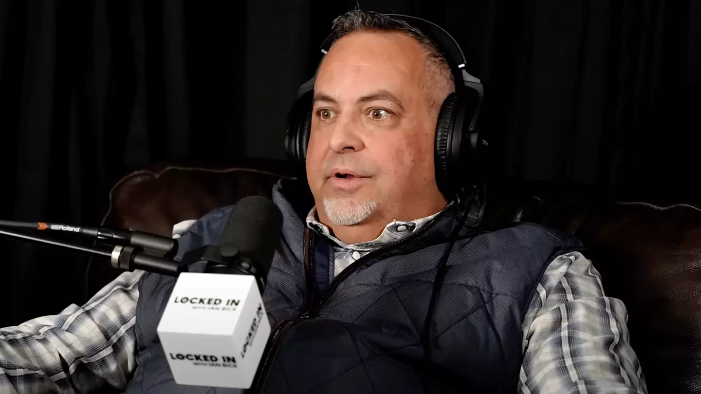 Private investigator reveals men who are cheating always do one exact same thing that gives them away