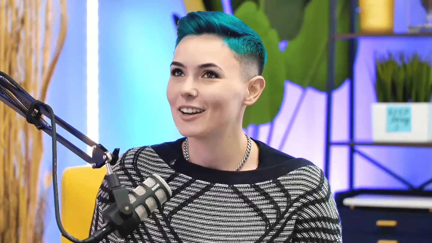 YouTube/ Fans Only: Behind The Paywall with Kit Barrus