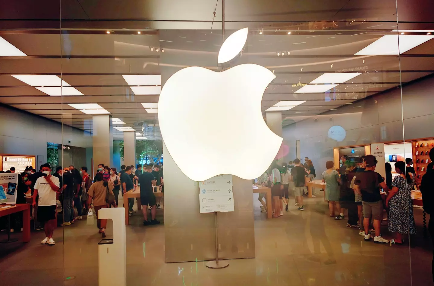 Apple store. (Alamy)