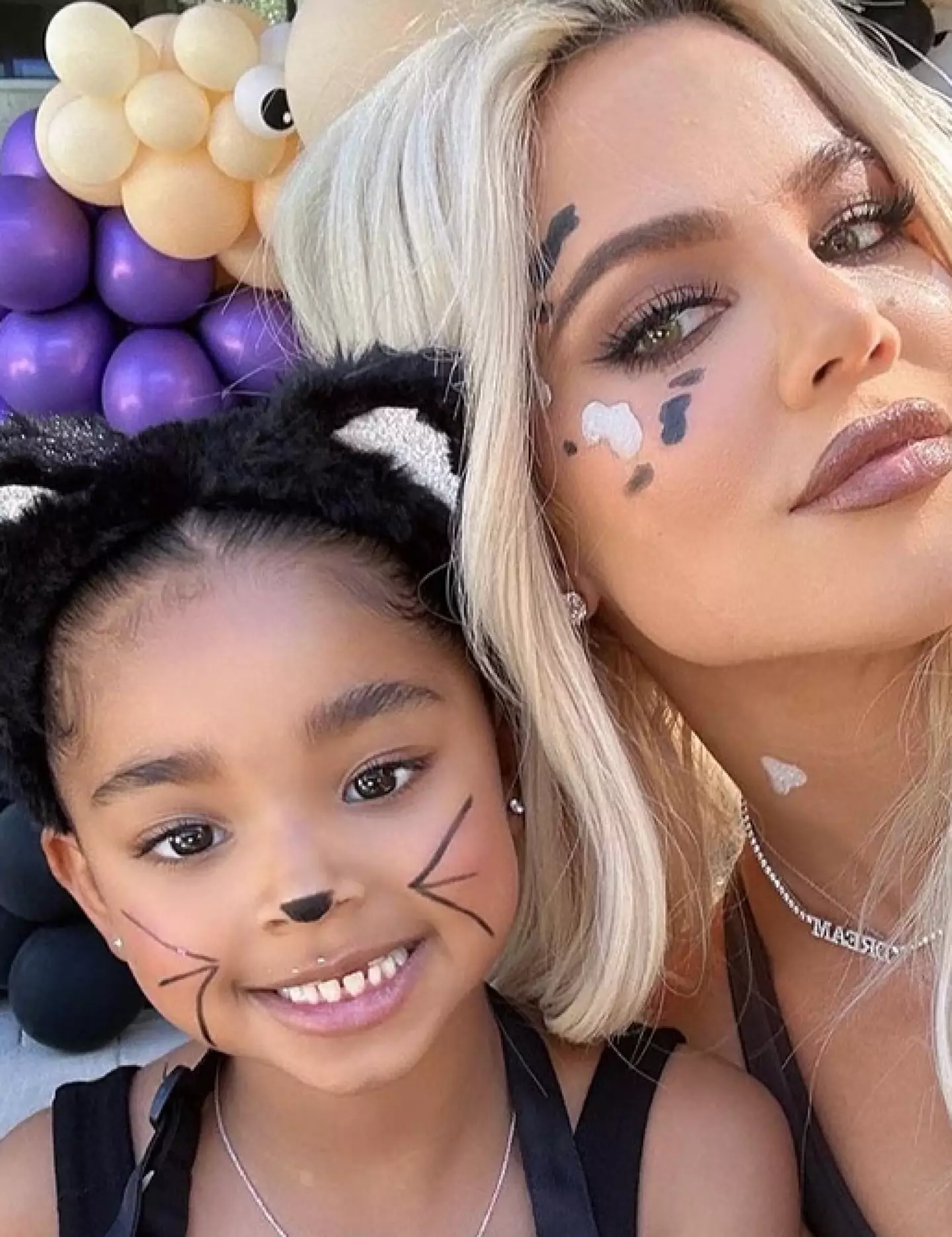 Khloé Kardashian with her daughter.