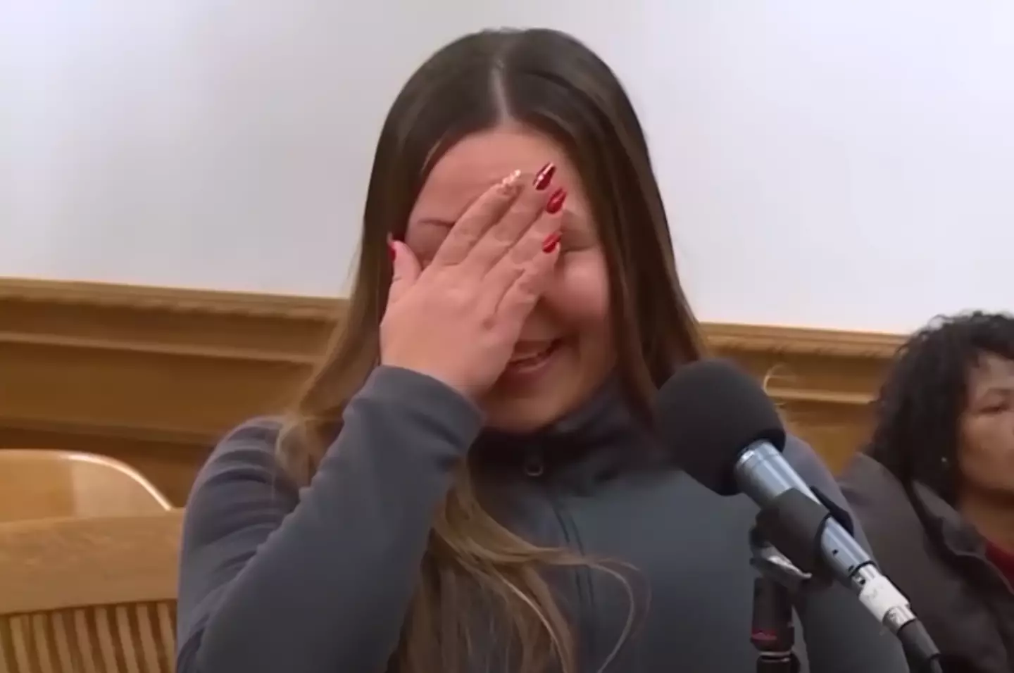 Sofia was digging her mom into a deep hole. (Caught In Providence/YouTube)