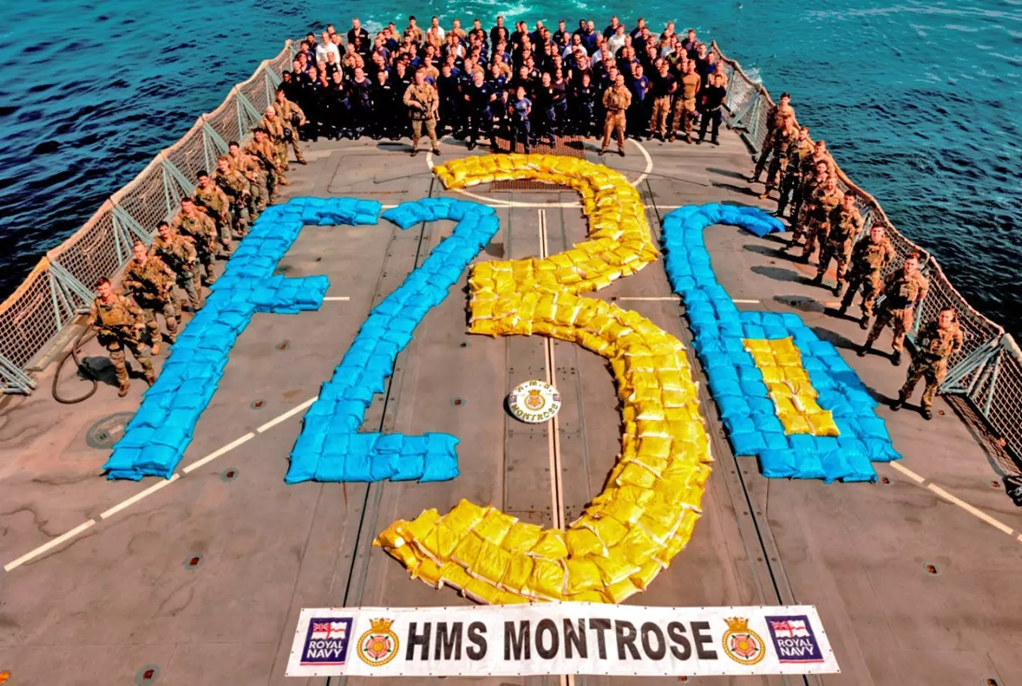 Navy crews with cannabis haul (MoD/Crown)