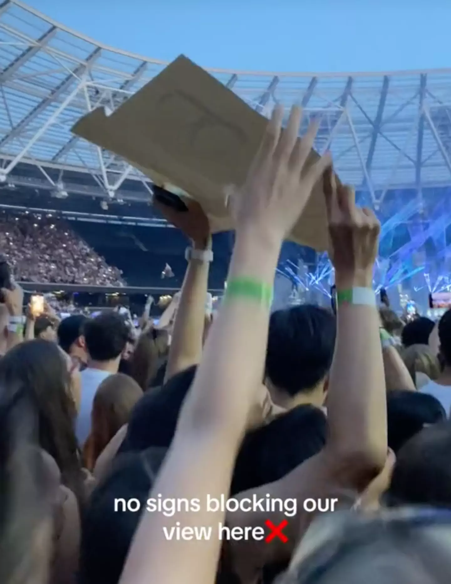 Snatched perfectly in time to the beat.