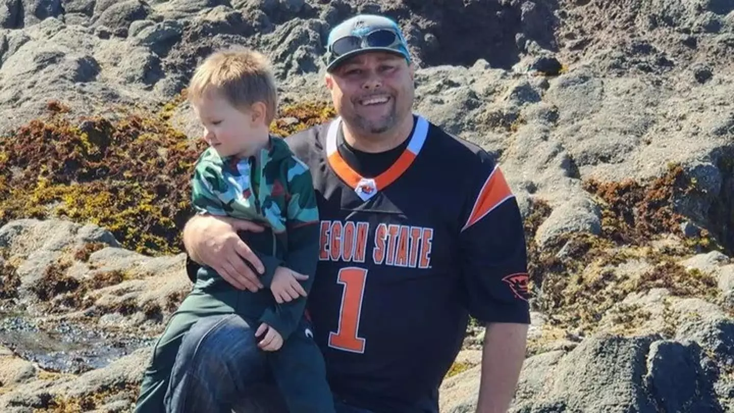 Joshua with his dad (GoFundMe)