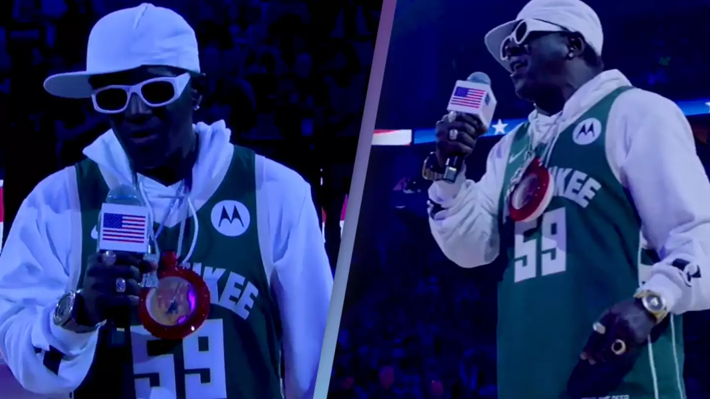 Flavor Flav performs the American national anthem at basketball game and it was wild