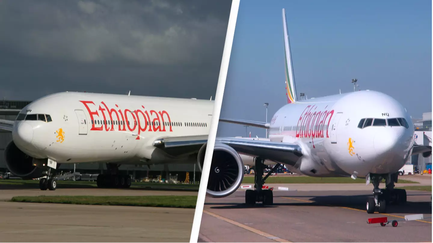 Two pilots fell asleep at 37,000ft missing descent to runway