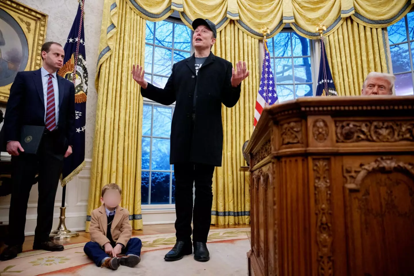 Elon Musk brought his and Grimes' son to work X AE A-XII, and on national television while in President Donald Trump's Oval Office (Andrew Harnik/Getty Images)