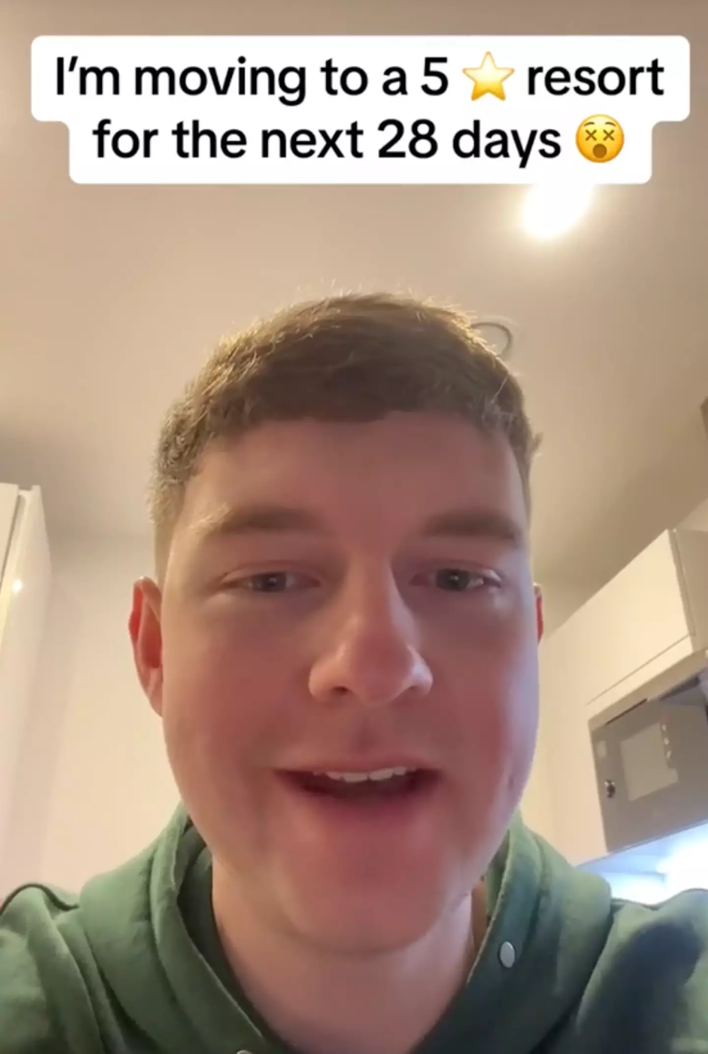 Josh Kerr moved to a five-star all inclusive for '28 days' (TikTok/ @joshkerr0)