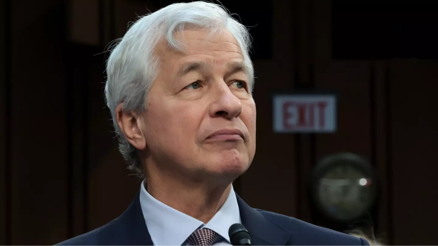 America's most influential banker gives chilling warning every citizen has been dreading