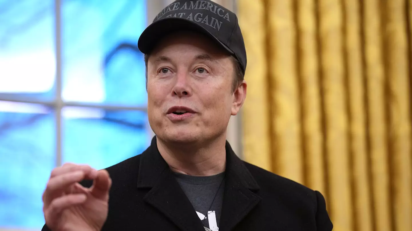 Elon Musk gives new ultimatum after federal workers email sparks outrage