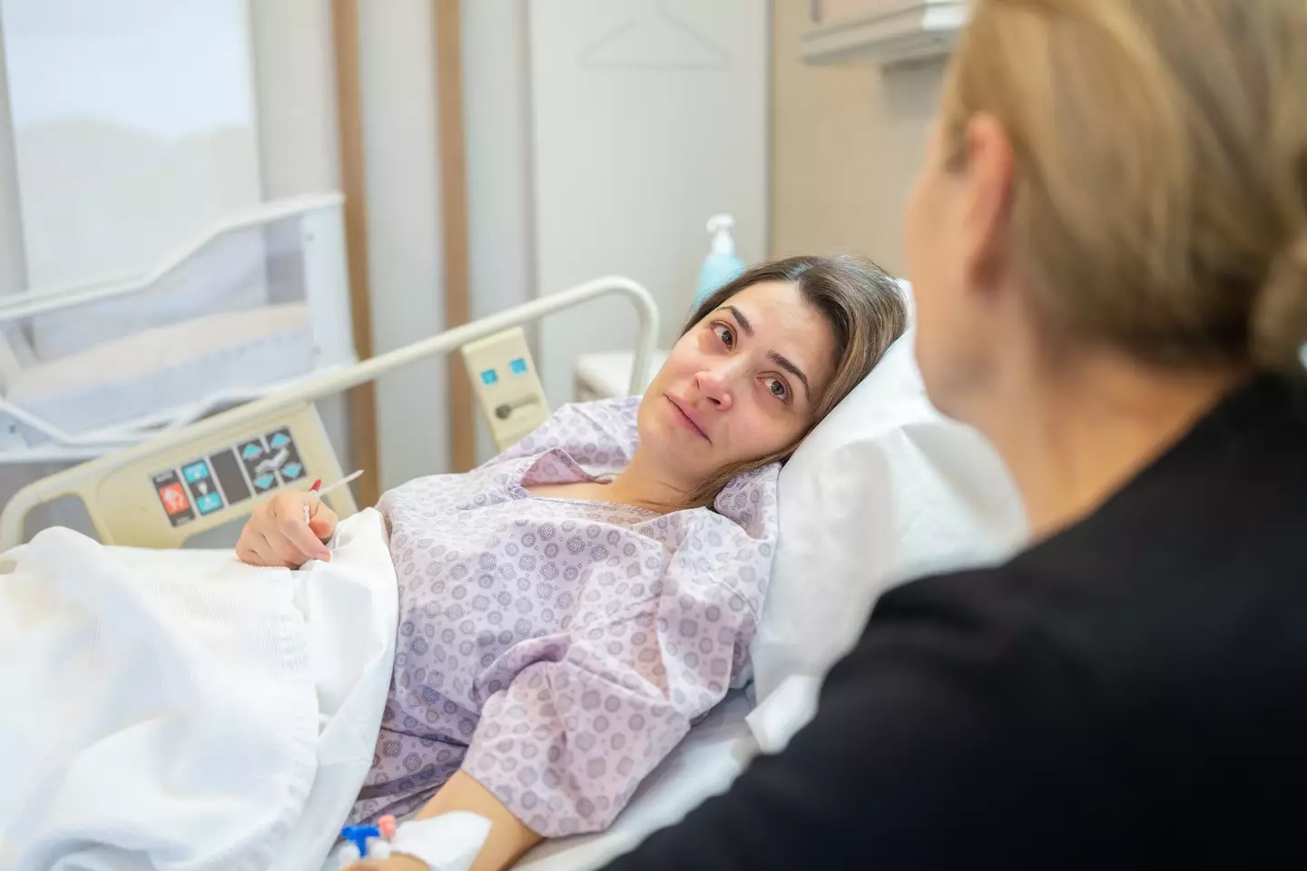 The young woman was joined by her mom when she decided at the last moment to pull out from ending her life (stock image) (Getty stock)