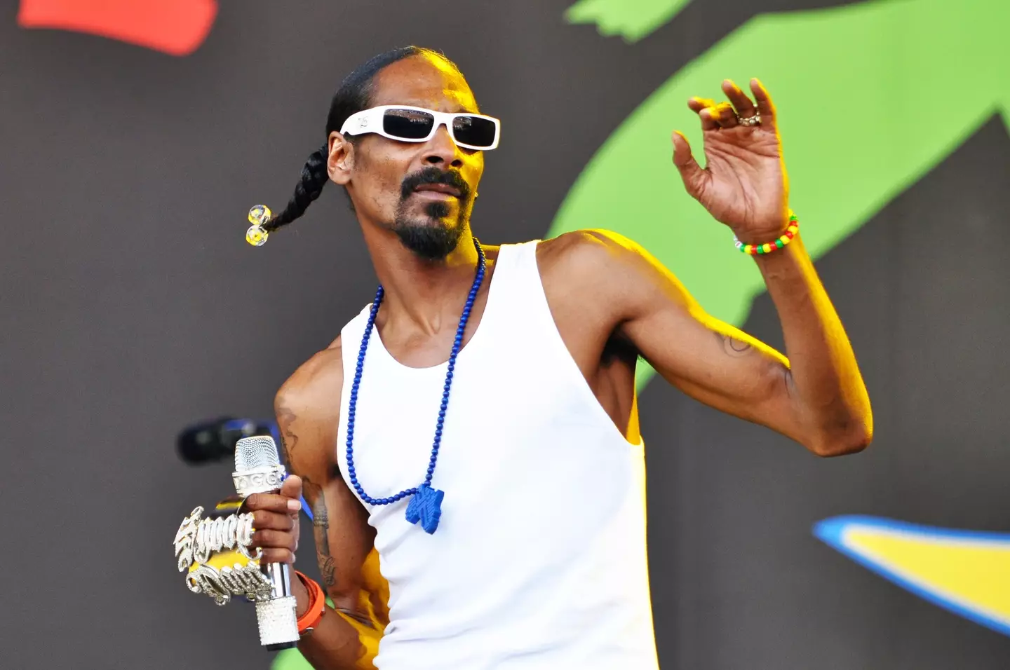 Snoop Dogg was accused of using Rastafarianism for his own self interest.