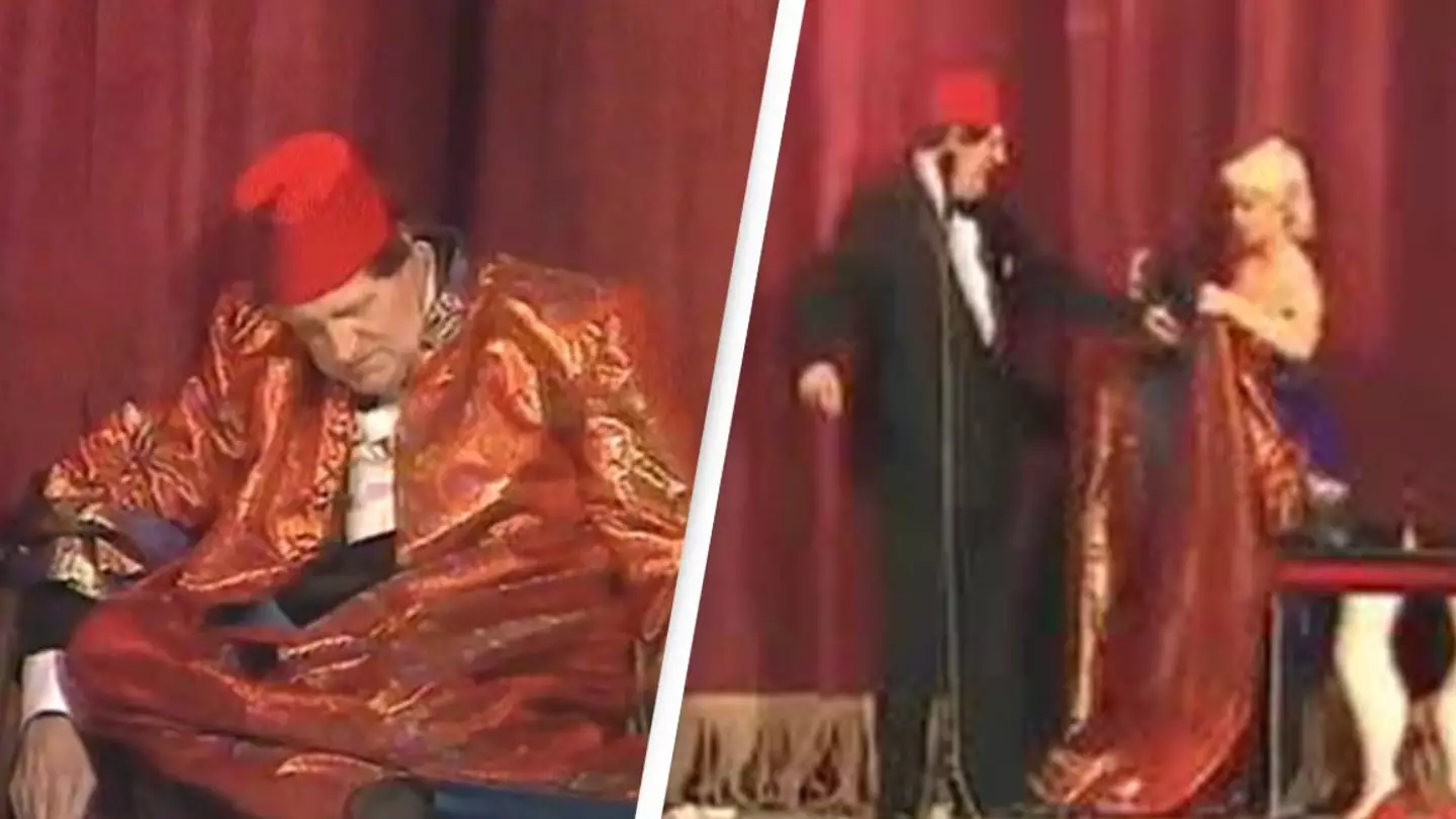 'Tragic' moment comedian dies from a heart attack on stage in front of