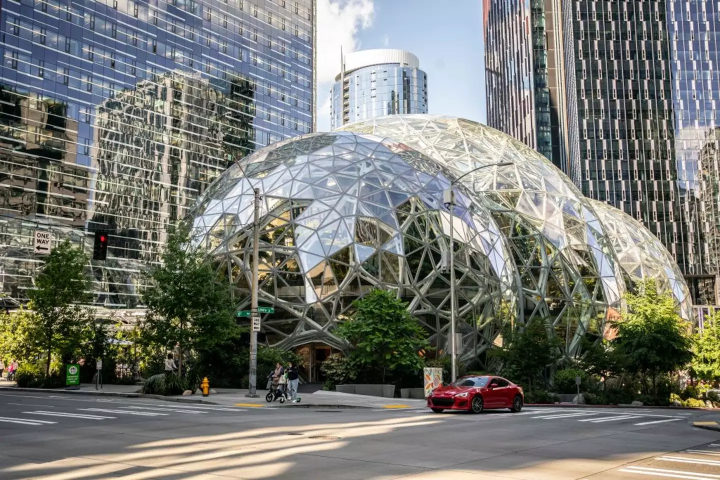 The layoffs will impact Amazon's corporate workforce (David Ryder/Getty Images)