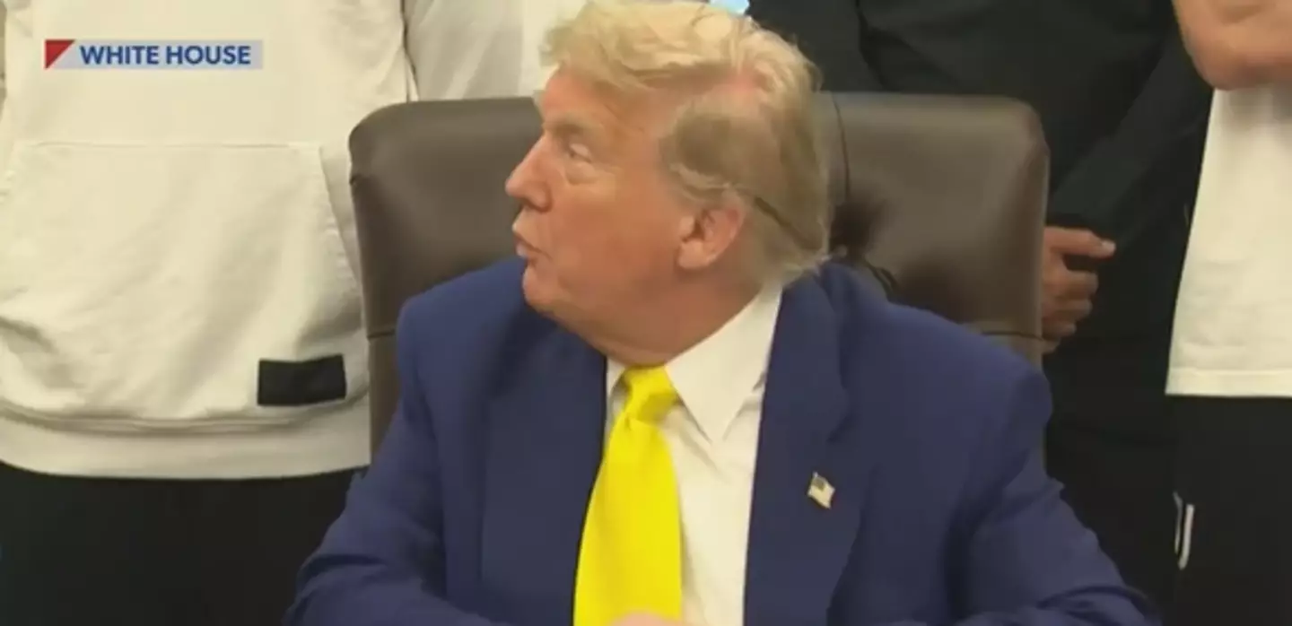 Donald Trump welcomed the Juventus players to the White House (X/@FootbalIHub)