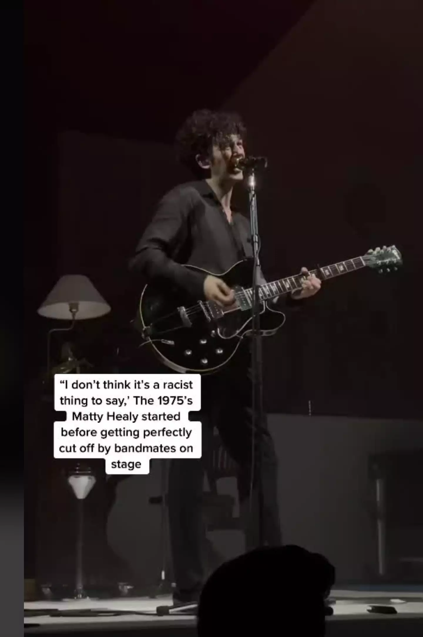 Healy also joked on stage about his controversial comments.