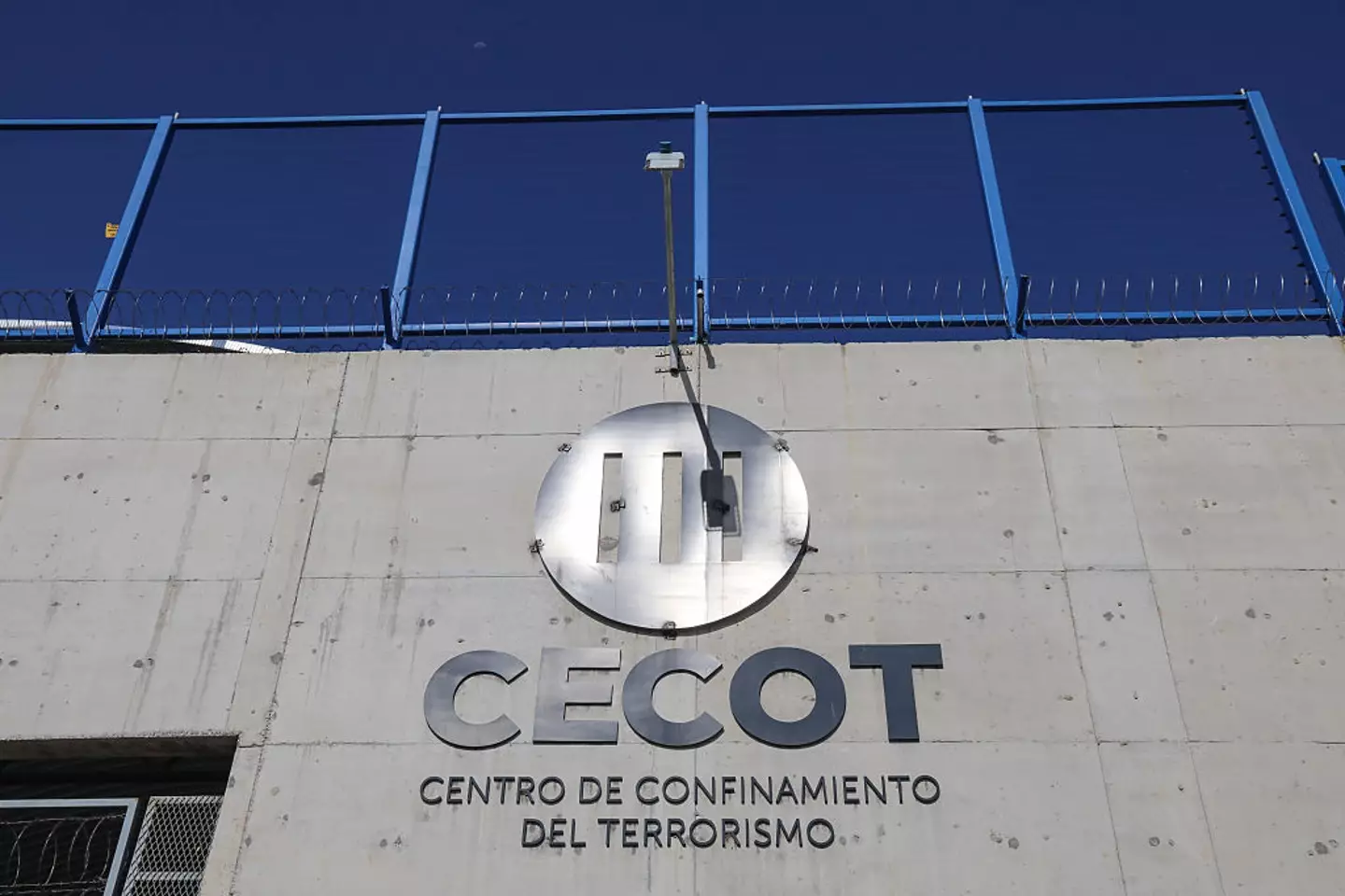 The El Salvador prison has bee dubbed the 'world's worst' (Alex Pena/Anadolu via Getty Images)