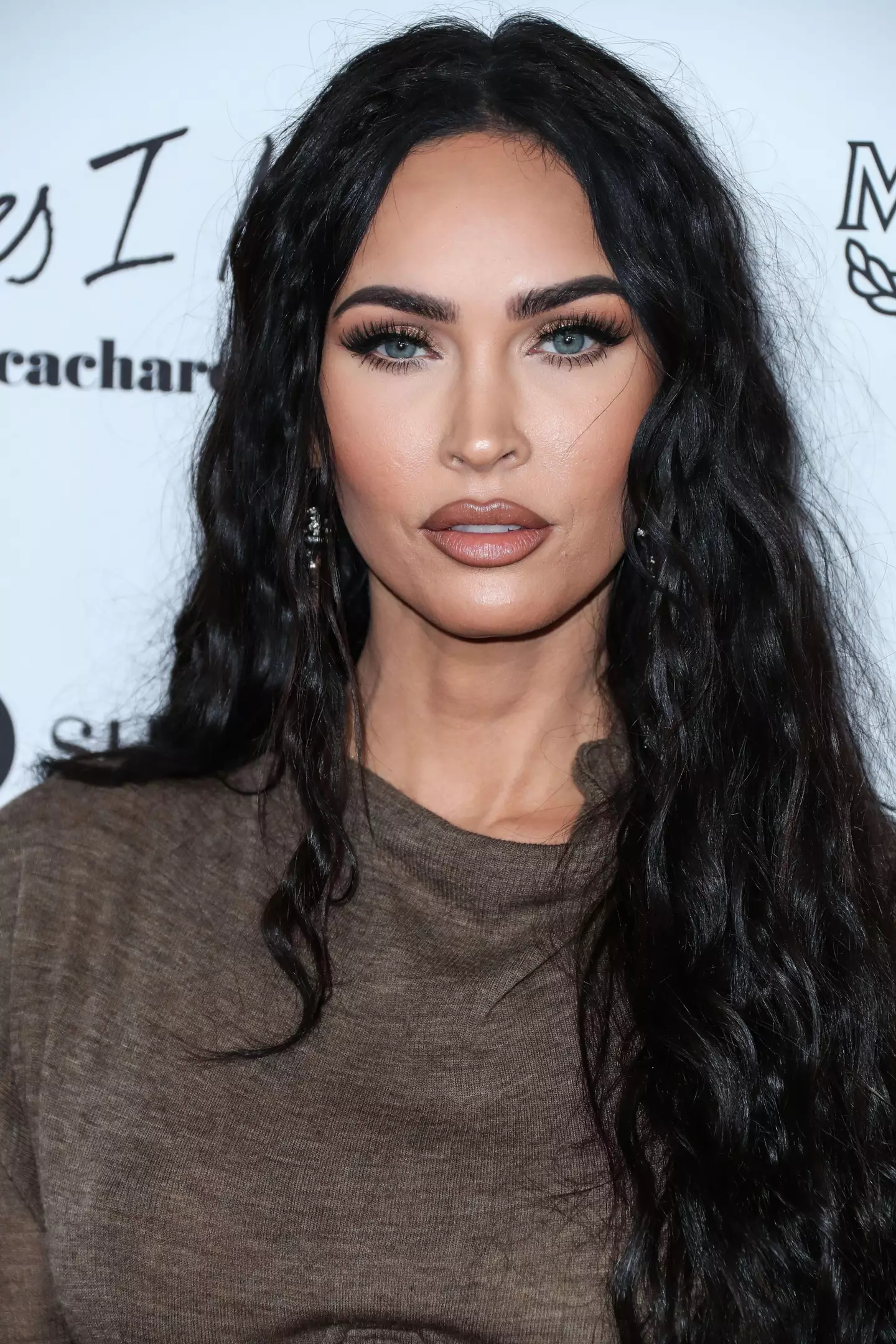 Megan Fox doesn't understand why people are fascinated with her thumbs.