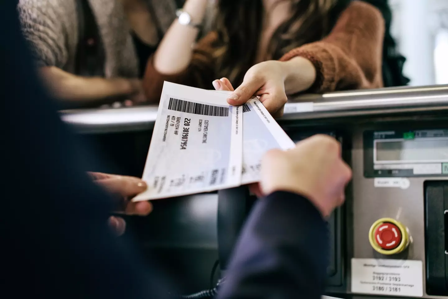 Would you leave a tip for an airport worker?