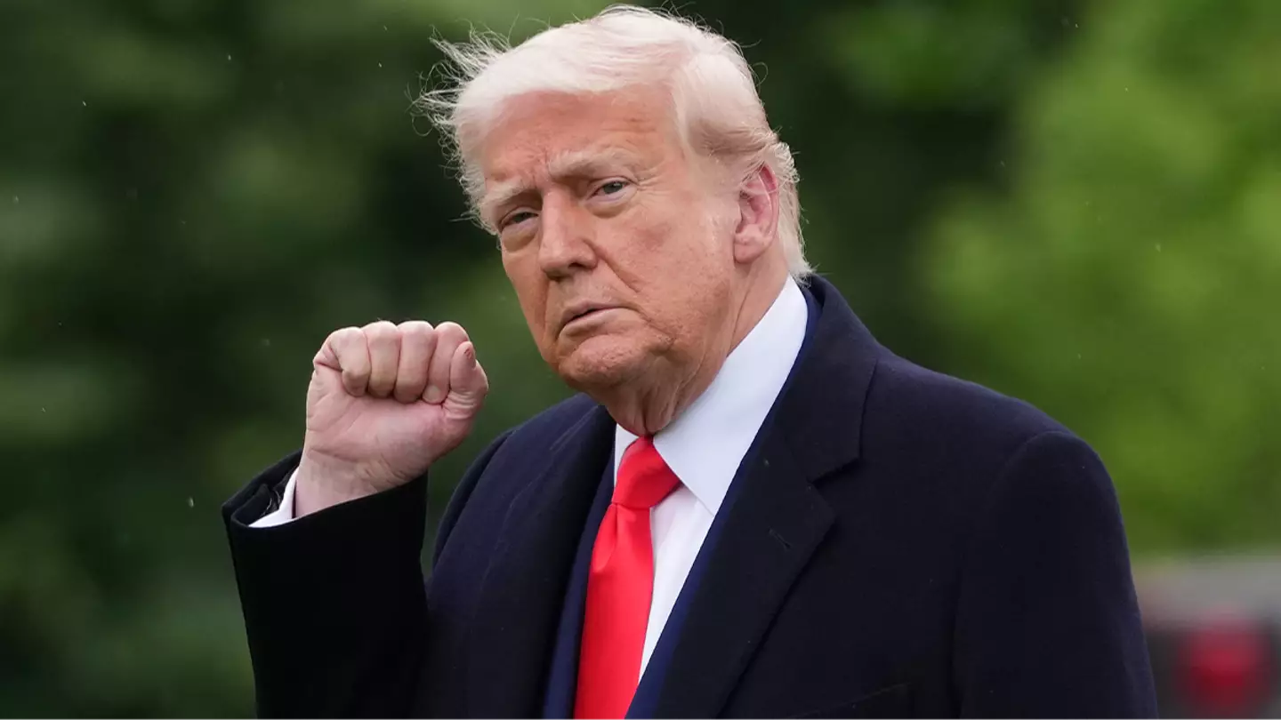 Everyone is pointing out major issue as Trump deploys 2000 National Guard troops to disperse protests