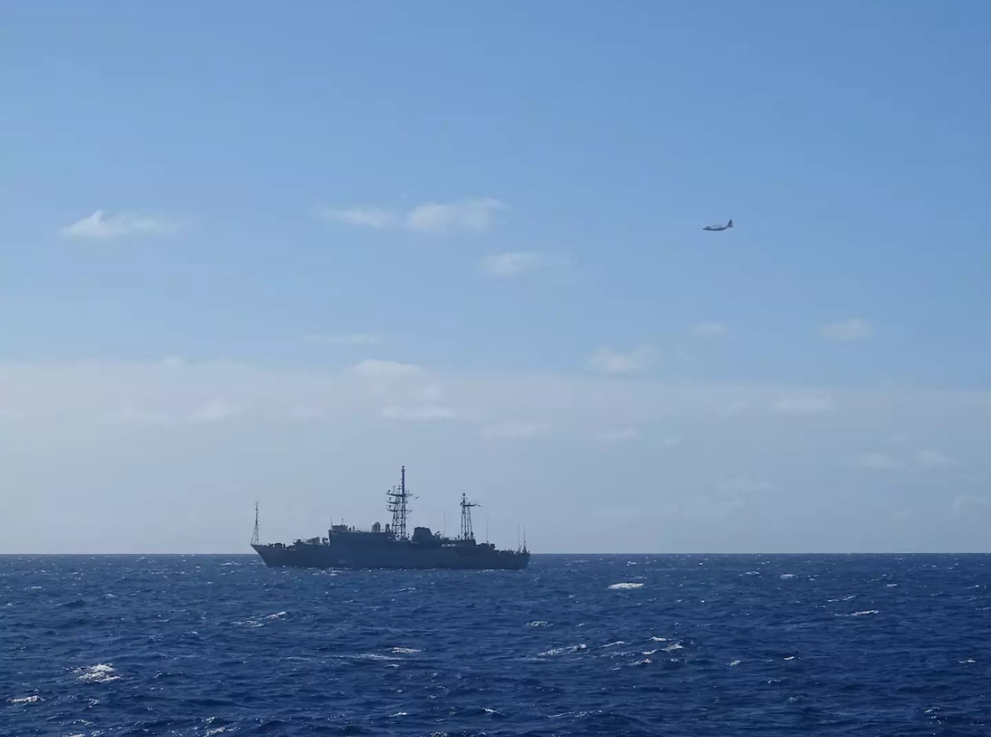 The Russian military spy ship is being monitored (US Coast Guard)