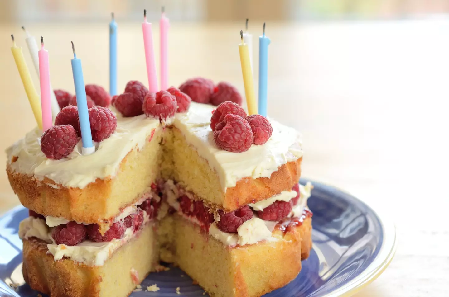 You might want to think twice before bringing a birthday cake to a restaurant.