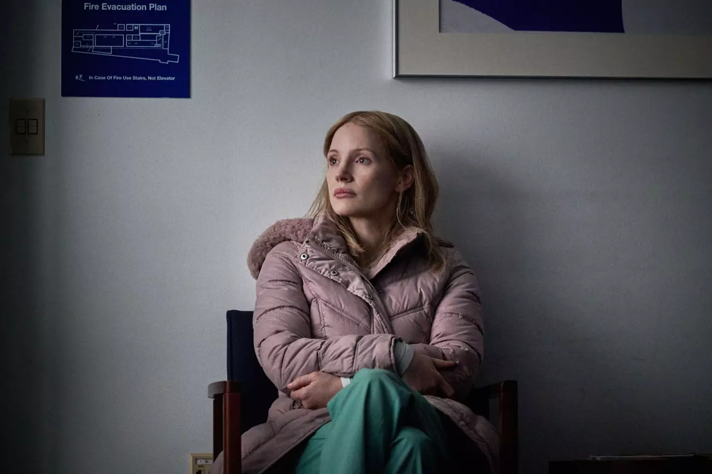 Jessica Chastain plays the real-life nurse Amy Loughren in The Good Nurse.
