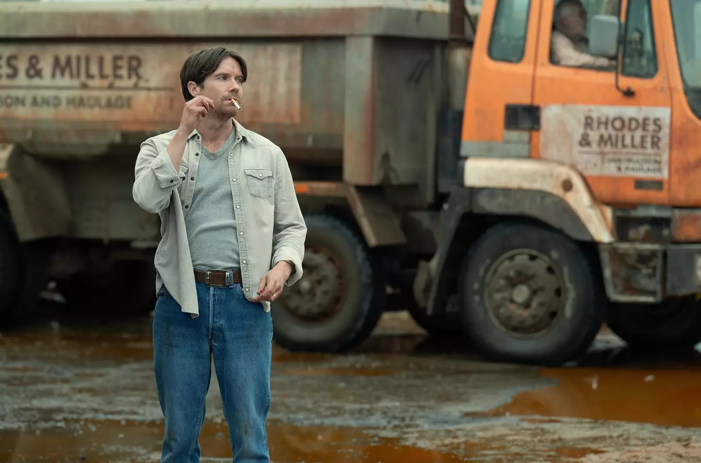 Game of Thrones' Joe Dempsie features in Toxic Town (Netflix)