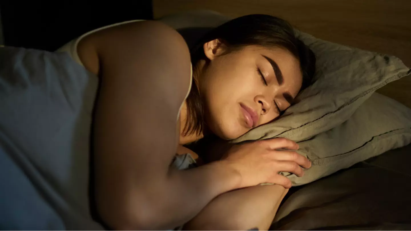 Doctor shares one simple trick which calms overactive brains and helps you fall asleep faster