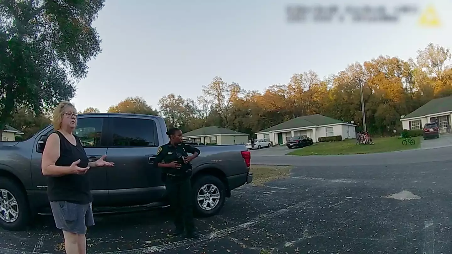 Susan Lorincz made multiple 911 calls before shooting AJ through her locked door (Netflix)