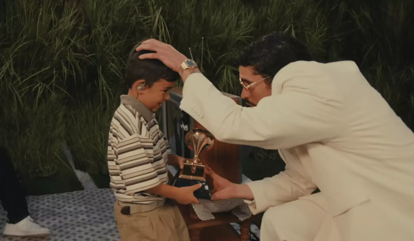 Many people assumed this child was Liam Conejo, who was recently detained by ICE (NFL)