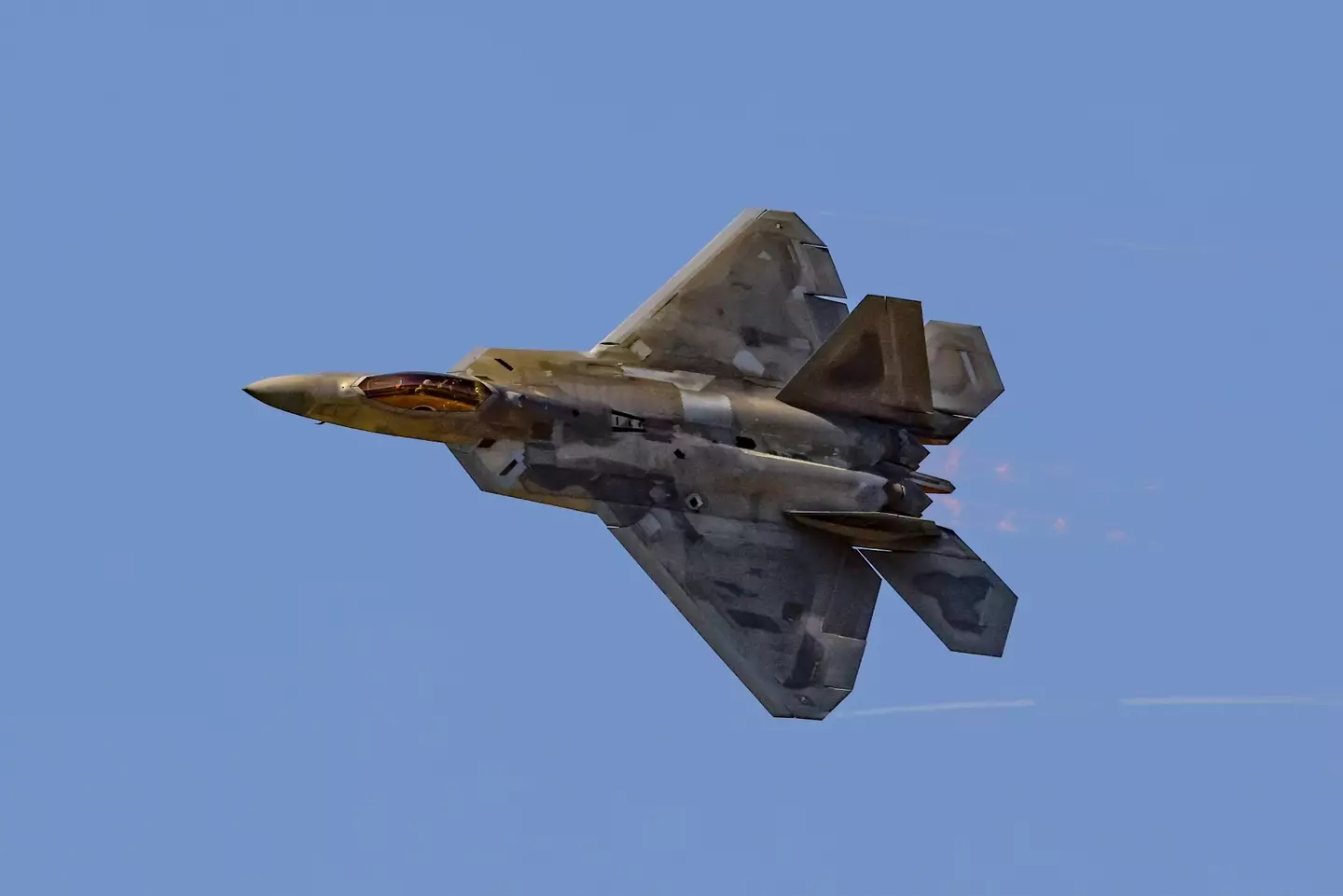 An F-22 Raptor can hit speeds of 1,500mph.