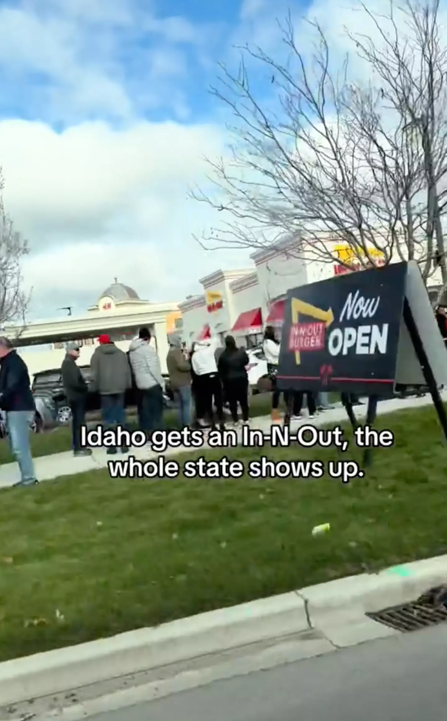Thousands queued for up to eight hours on the Idaho restaurant's opening day.