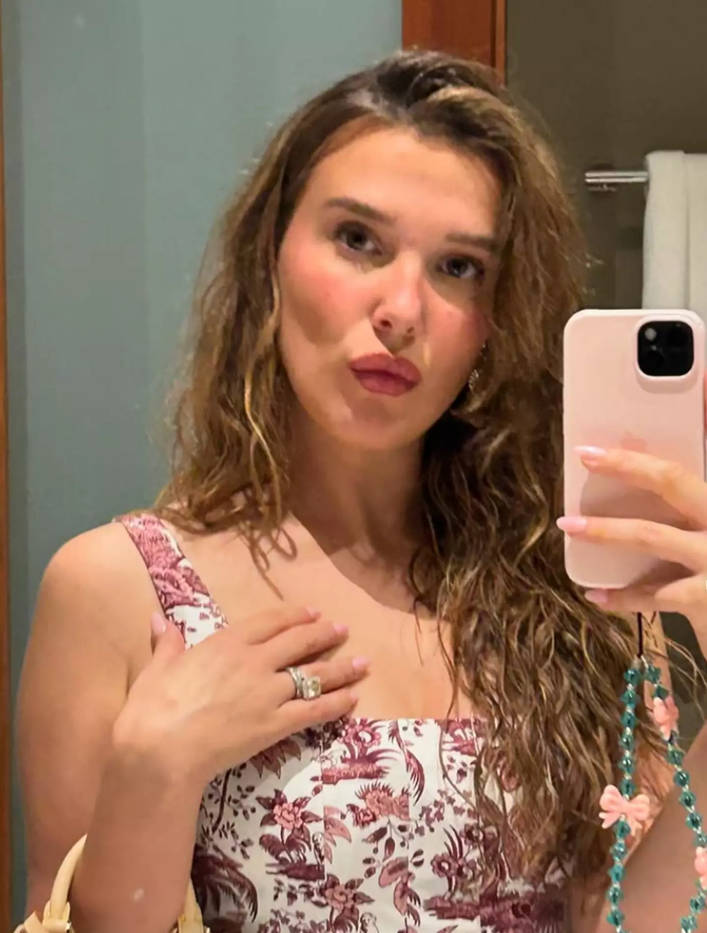 Millie Bobby Brown was critisized for her looks (Instagram/@millebobbybrown)