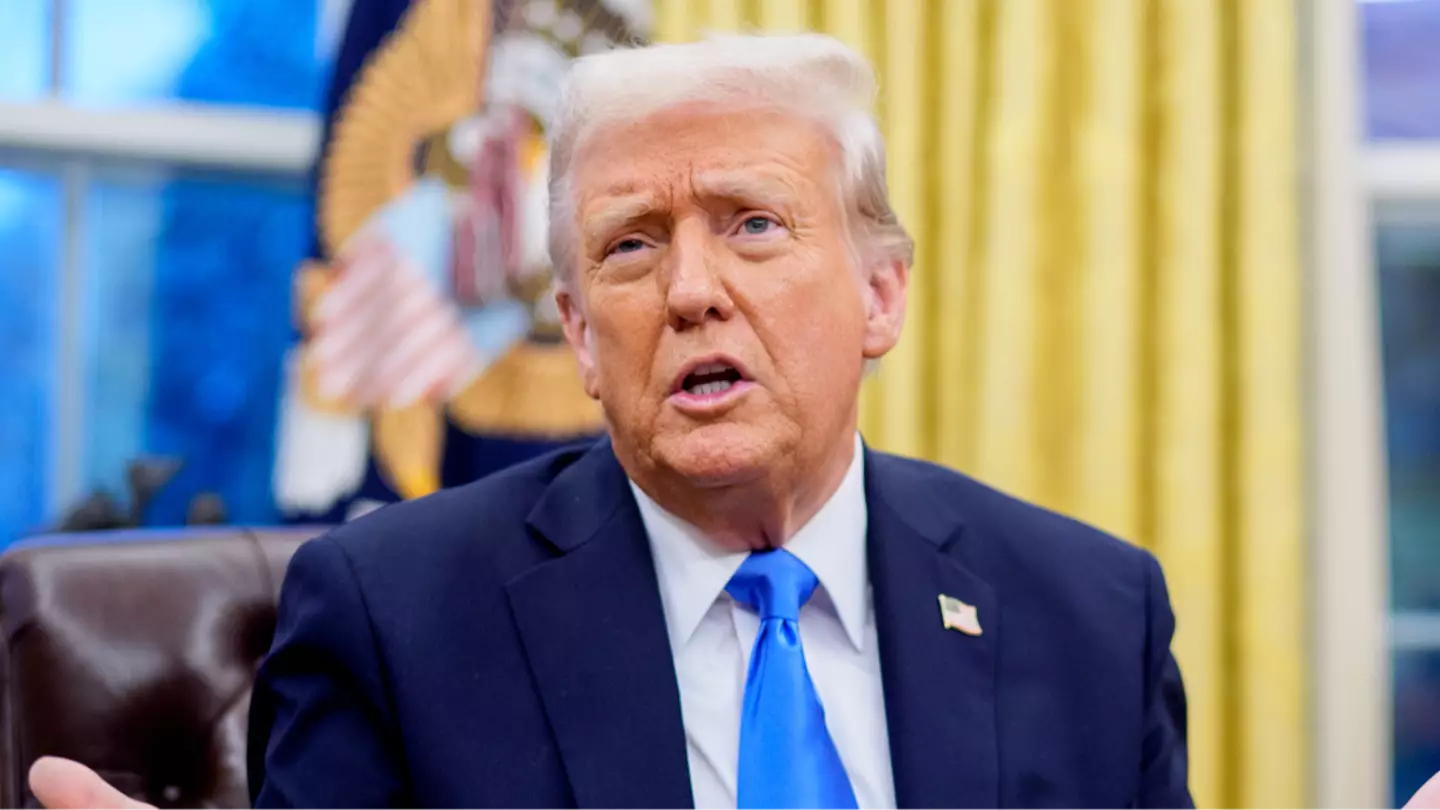 Trump sends brutal message to ‘weak’ and ‘stupid’ people as stock market opens amid tariffs fallout
