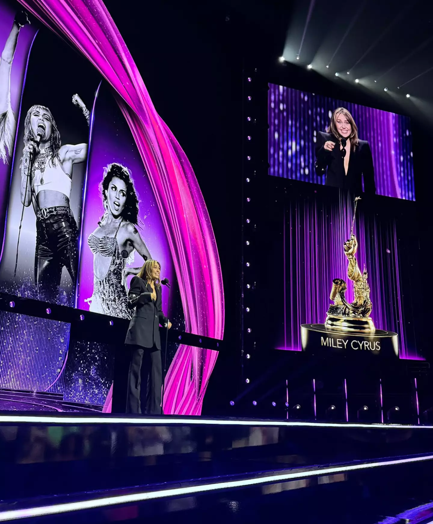 Miley Cyrus is the youngest person to get the award. (X/@Disney)