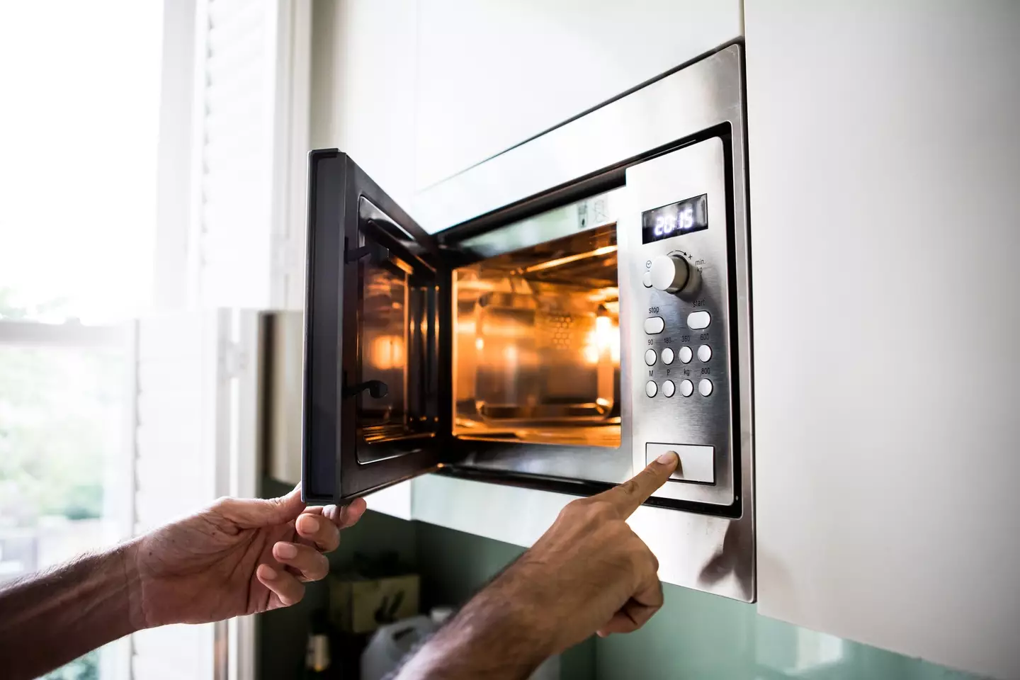 A study has found that microwaves are cheaper to run than air fryers (Getty Stock Image)